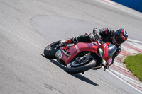 donington-no-limits-trackday;donington-park-photographs;donington-trackday-photographs;no-limits-trackdays;peter-wileman-photography;trackday-digital-images;trackday-photos